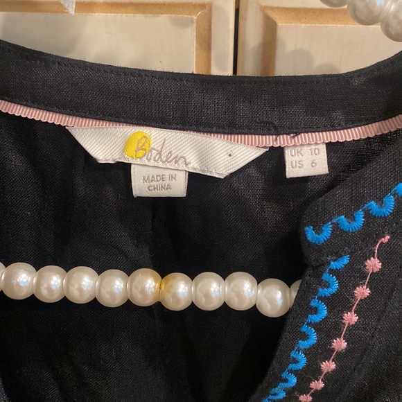 Boden Black Embroidered Boho Linen Tunic - Picture 4 of 15